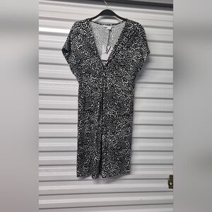 NWT Diane Von Furstenberg DRESS SZ 6